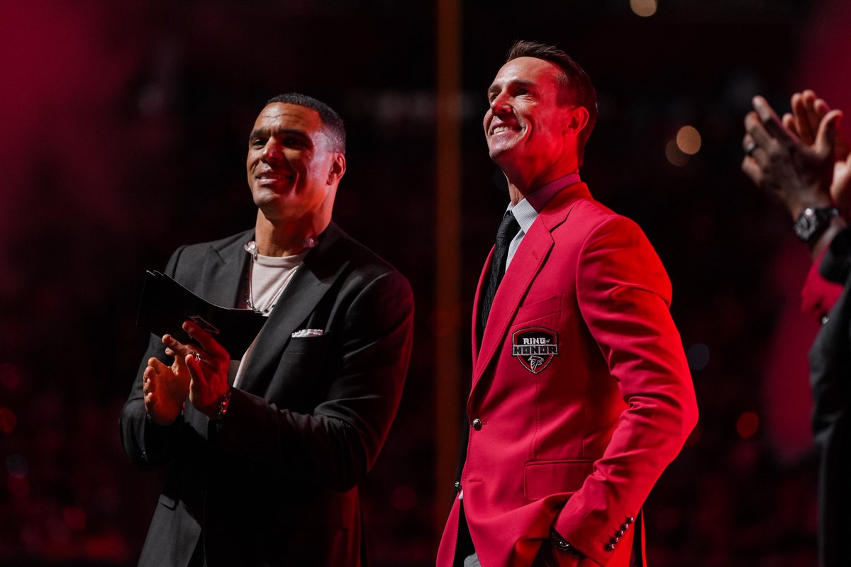 M_Ryan02's tweet image. Incredible night, incredible people, incredible win! #RiseUp