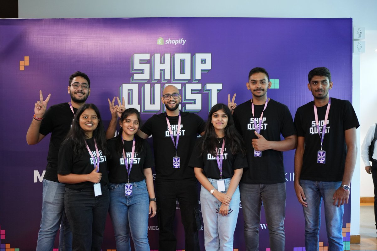 focuscrafter's tweet photo. I had a great🌟 experience volunteering at the Shop Quest Bangalore event, organizing with the team and meeting talented developers, designers, and Shopify experts. Grateful to @PrakharS96 and @Swetamohanty94 for the opportunity to gain valuable exposure🙂‍↕️.

#shopquest #blr https://t.co/YVXG2fe18F