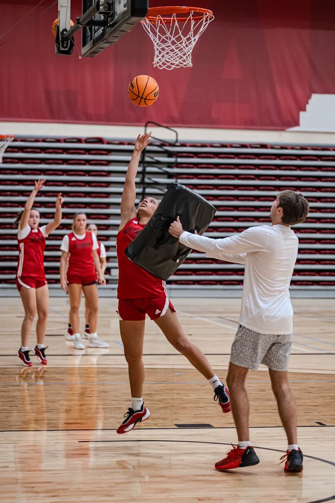 πMishawaka MarianβοΈGBBπ (@mhsladyknights) on Twitter photo Former Lady Knight All-Time Leading Scorer <a href="/vaya14_/">Nevaeh Foster</a> grinding in offical practice <a href="/iuindy_wbb/">IU Indy Womenβs Basketball</a> #GoKnights. Former Lady Knight All-Time Leading Scorer <a href="/vaya14_/">Nevaeh Foster</a> grinding in offical practice <a href="/iuindy_wbb/">IU Indy Womenβs Basketball</a> #GoKnights.