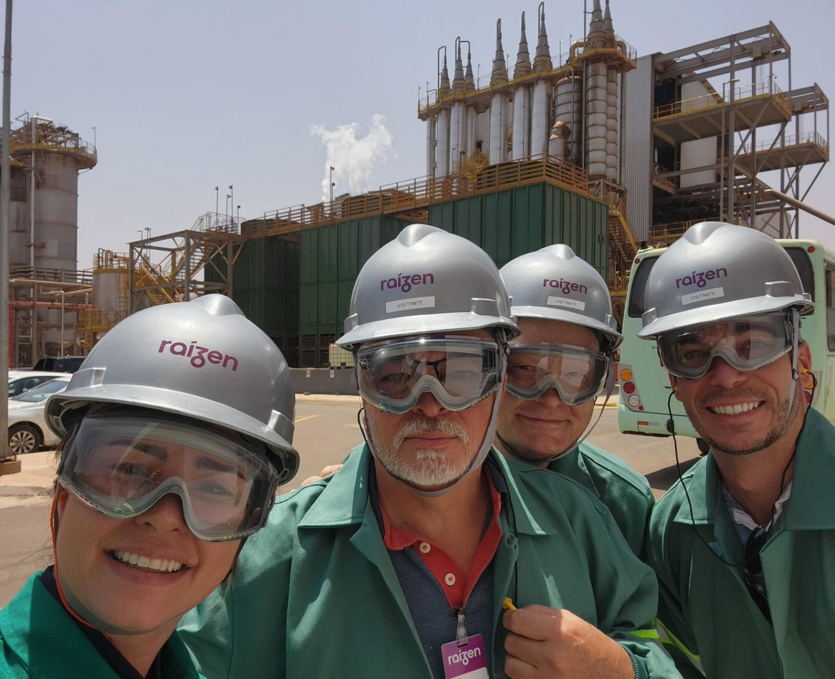 fedesabba83's tweet photo. More photos from the amazing visit at the Raizen bioethanol plant in Brazil! With Neil Bruce, Leonardo Gomez and Igor Polikarpov https://t.co/O6qlhJkQCy