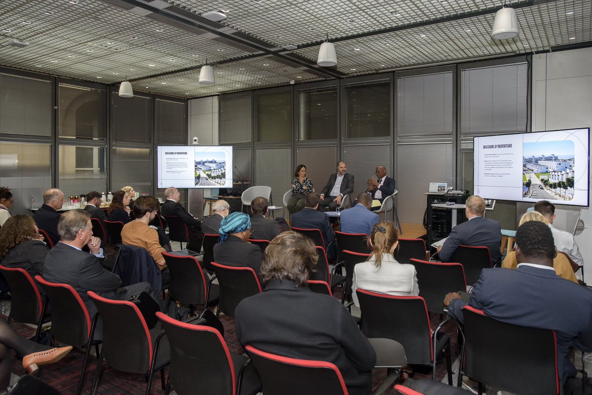 RHF_Habitat's tweet image. 🏘️ « Loger, innover et coopérer en français », un atelier coorganisé par @caissedesdepots, @UnionHlm et @RHF_Habitat dans le cadre du XIXe Sommet de la Francophonie, a réuni le 2 octobre, une cinquantaine de professionnels du logement de 🇧🇪🇨🇲🇨🇦⚜️🇬🇦🇫🇷🇲🇦🇸🇳🇹🇳.