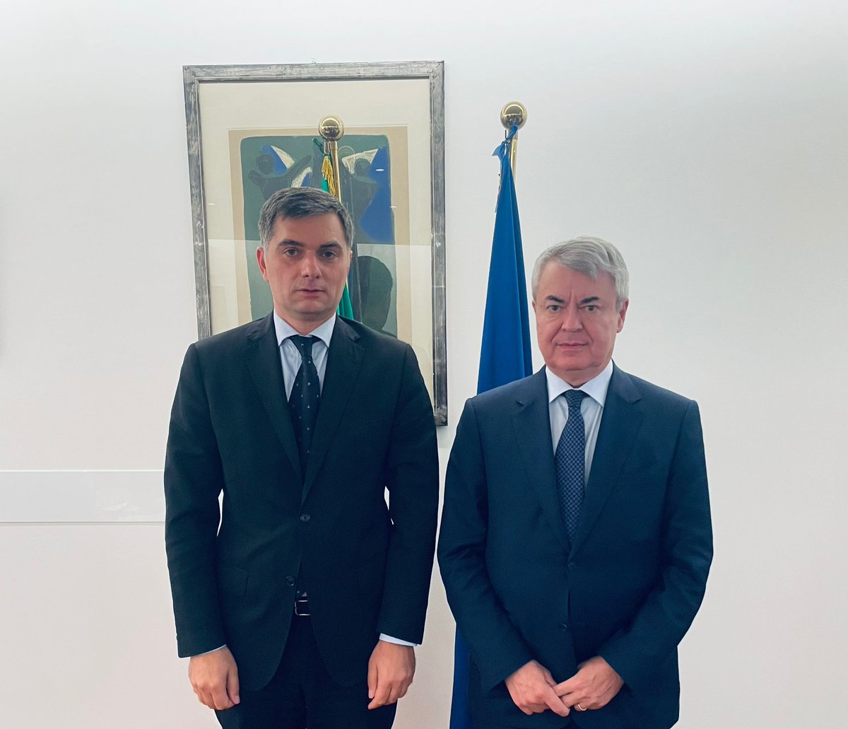 Vato Makharoblishvili (@ambvatom) on Twitter photo Good exchange today with Ambassador Vincenzo Celeste 🇮🇹 on the topics of #Georgia’s 🇬🇪 #EU🇪🇺 agenda.
Dear Ambassador, thank you for fruitful discussions!
<a href="/ItalyinEU/">Italy 🇮🇹 in EU</a> Good exchange today with Ambassador Vincenzo Celeste 🇮🇹 on the topics of #Georgia’s 🇬🇪 #EU🇪🇺 agenda.
Dear Ambassador, thank you for fruitful discussions!
<a href="/ItalyinEU/">Italy 🇮🇹 in EU</a>