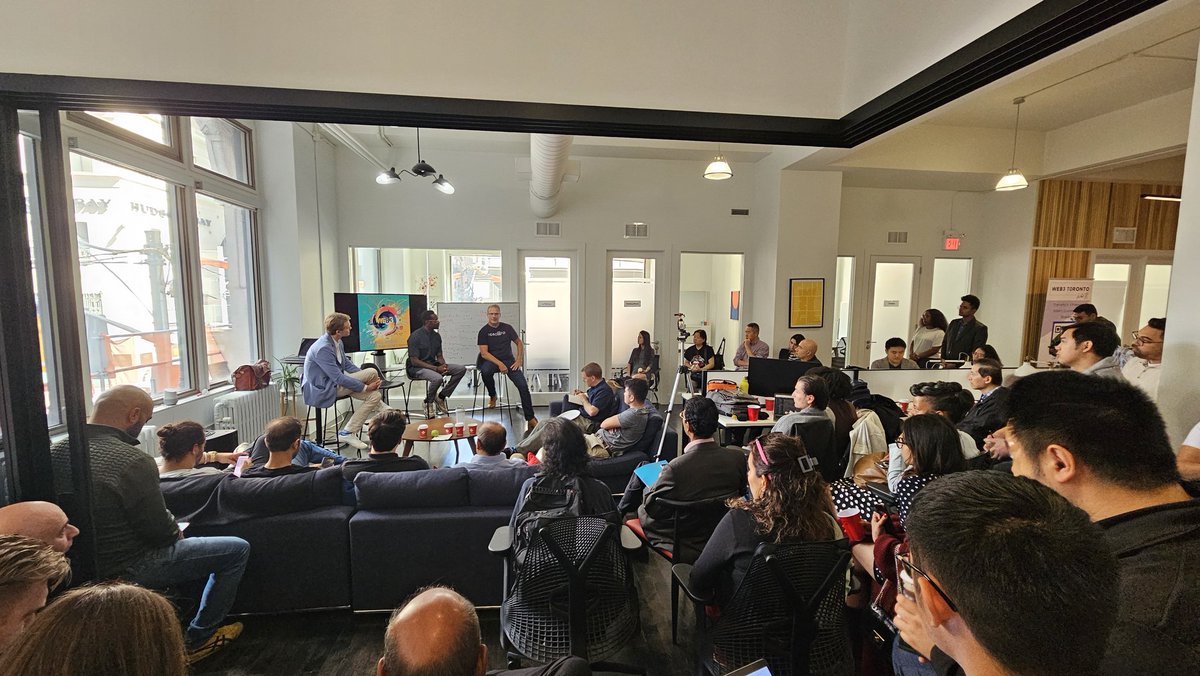 RongKaiWong's tweet photo. Being a person who's familiar with the Singapore, London and now Toronto web 3 scenes, I have to say that Toronto really brings out the crowd on a regular basis.
Birth place of Ethereum after all!
#web3toronto https://t.co/tv85YxxU16