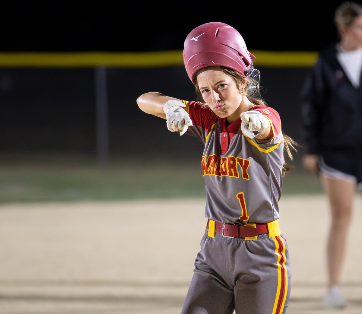 LensBusted's tweet image. If you aren't following Busted Lens on FB, What are you even doing?