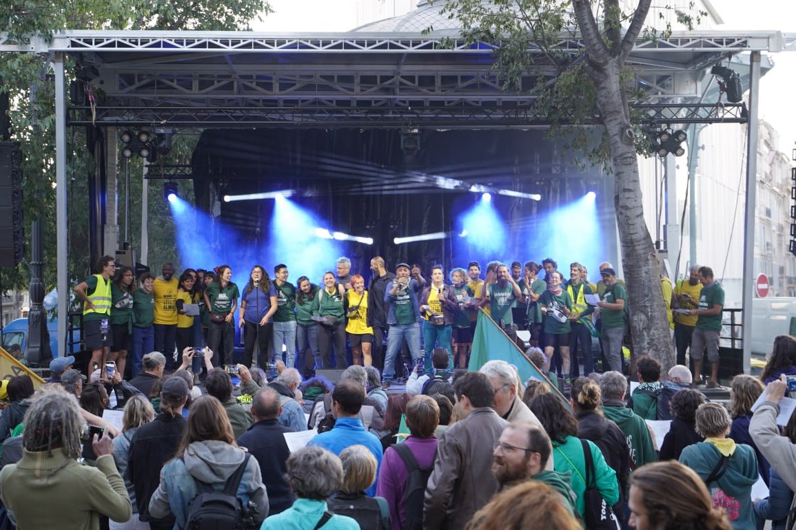 🔥 Le Tour Alternatiba est arrivé à Marseille 🚴

Après 4 mois et plus de 100 mobilisations partout en France, c'est à Marseille que commence ce week-end l'ultime étape, la Cité des possibles !

Au programme : village des alternatives, tables rondes, concert, ateliers !