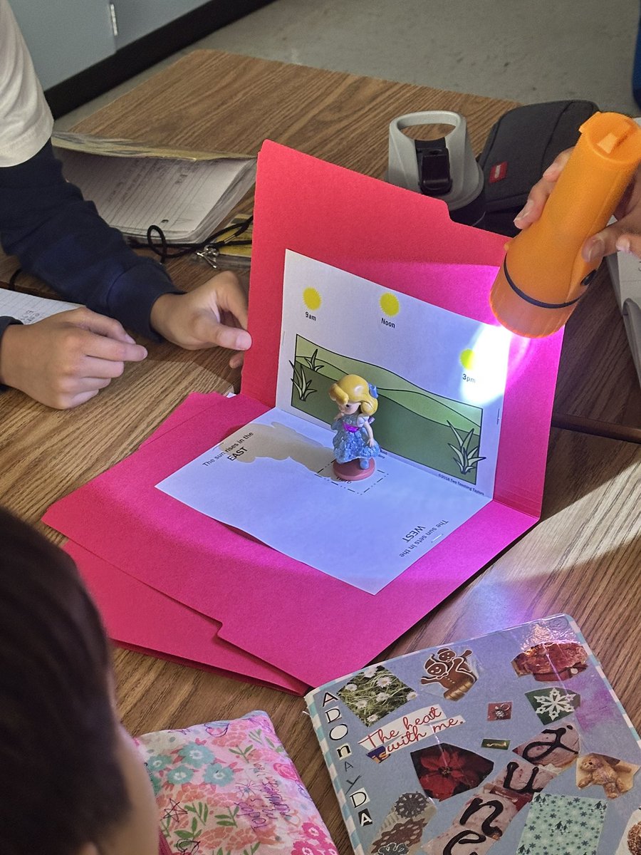 tyvettesmith's tweet photo. @Zulma_az 5th Grade Students from @StehlikES_AISD investigate the patterns of shadows using a hands on investigation.  #ScienceComeback2425 #AldineForward https://t.co/Ix1Azqp3t0