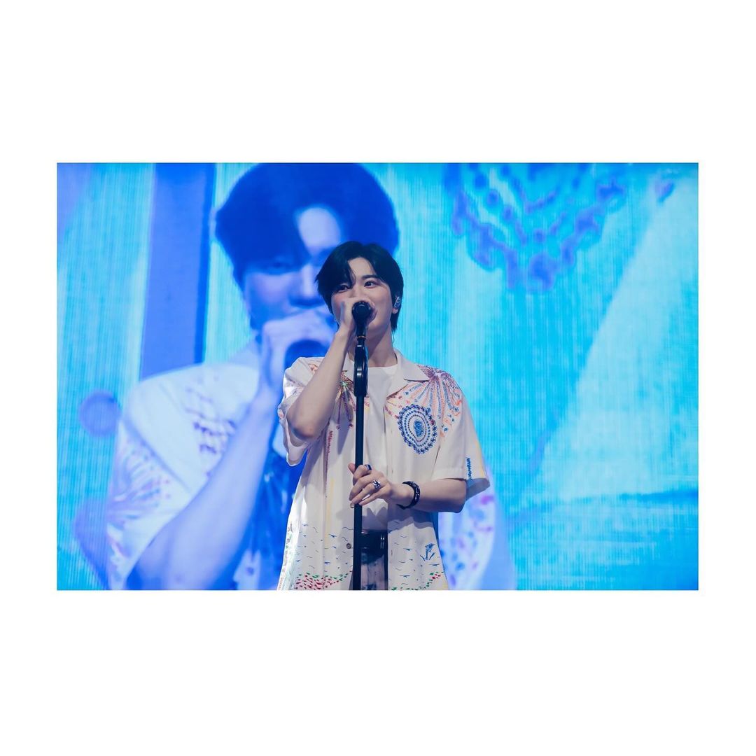 sungjongthinker's tweet photo. sungjong '다시, 시작 / re, start' asia tour behind pics (from sungjong's ig) 📸 https://t.co/4dDS1hBoos