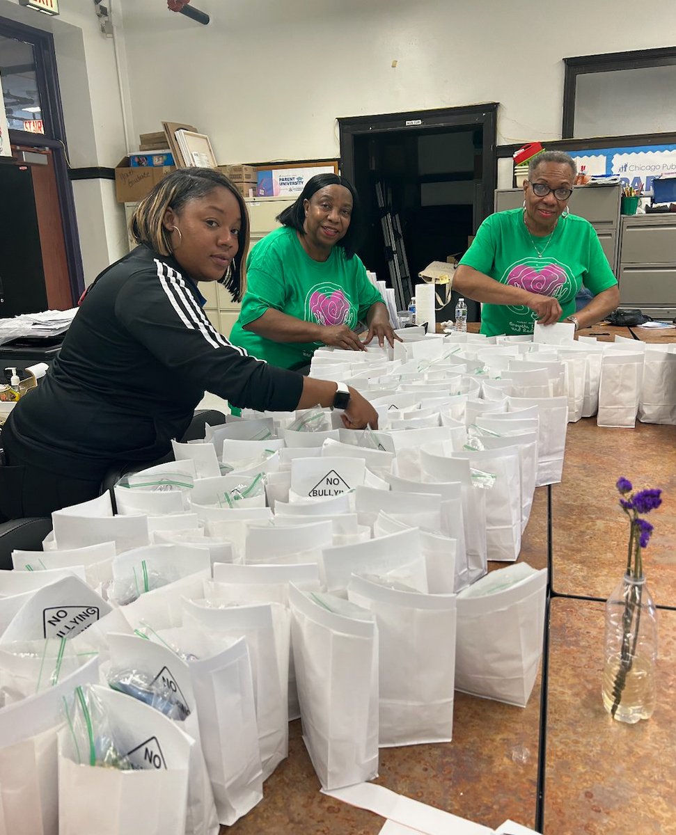 It truly takes a village to raise a child, and our Parent Family Engagement Team understands that better than anyone! Parents at Lavizzo Elementary and Spencer Technology have been coming together to uplift and support our incredible students. 
⁠
#CommunitySupport