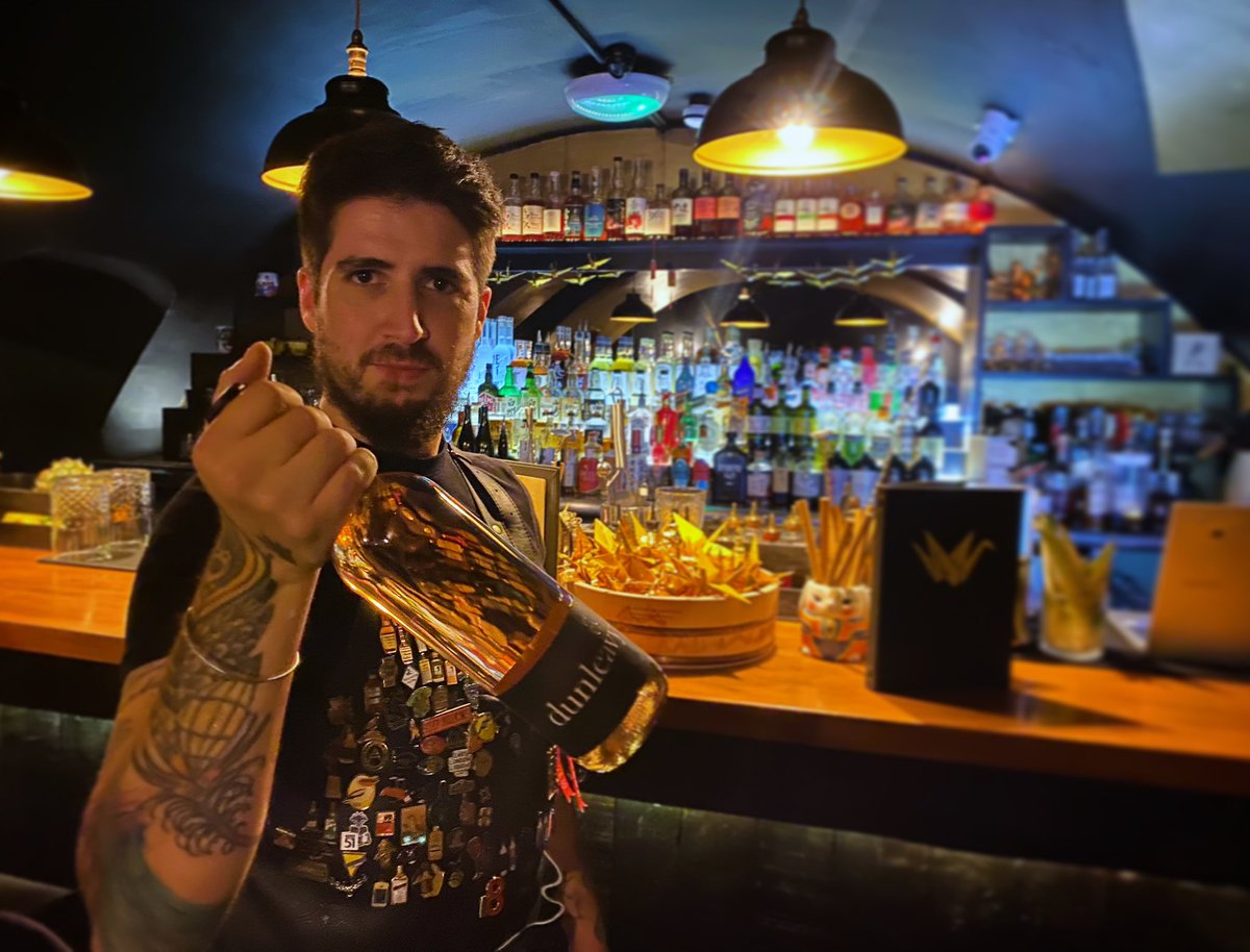 Ben from Golden Crane 🍹 

@kavanaghsalguero 

#bristol #cocktail #bar #parkstreet #wine #rosé #drink #mixology #englishwine #somerset