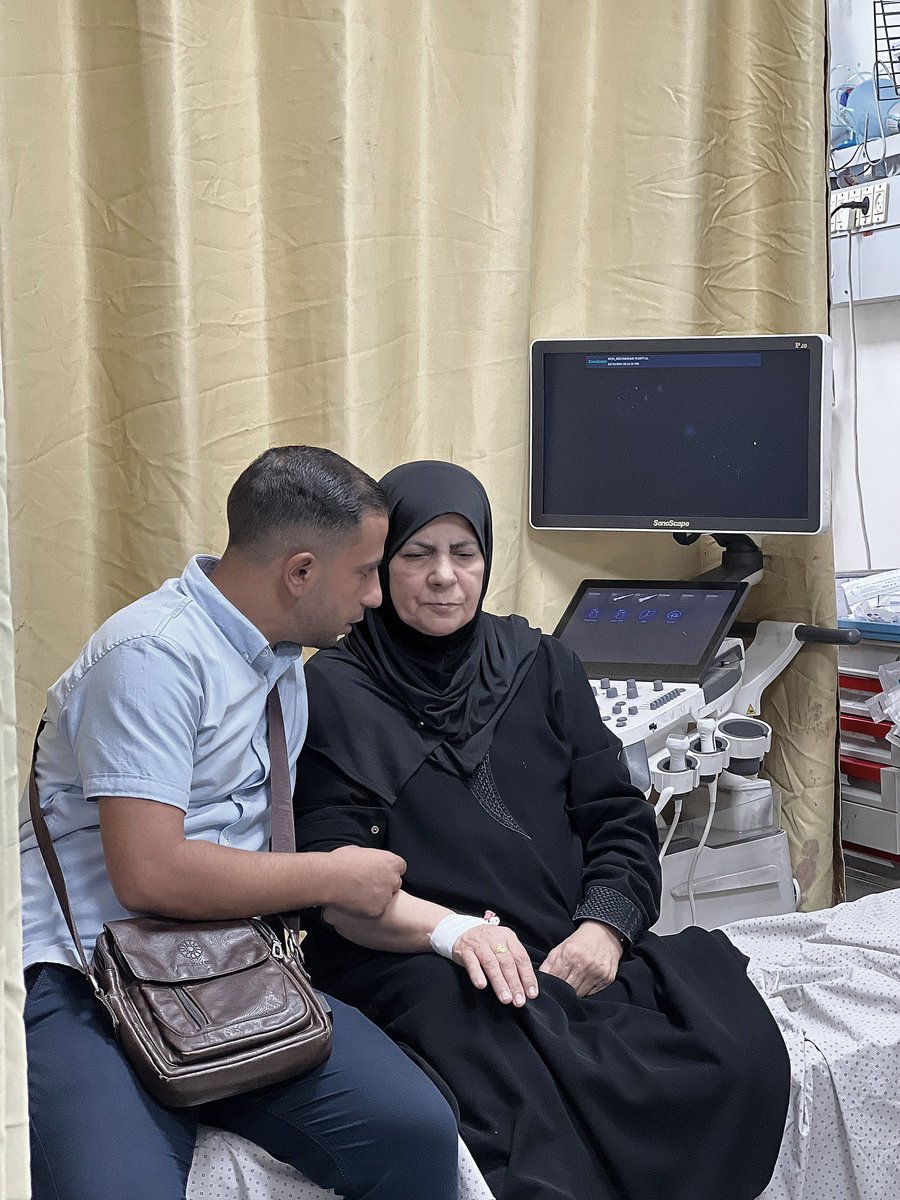 دعواتكم للوالدة الحبيبة التي تمر بوعكة صحية شديدة بسبب نقص الدواء والغذاء في شمال غزة المحاصر، لا تزال ترقد في المستشفى، وأدعوا الله أن يمنّ عليها بالشفاء العاجل.