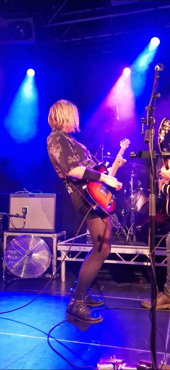 MG Riley tweet media