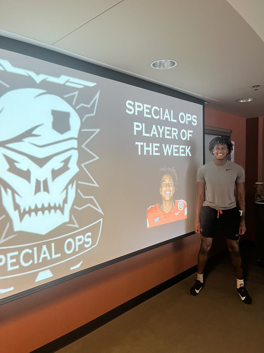“There's three types of people on a ladder. One at the bottom, one at the middle, and one at the top. Which of these is the best to be? The one that’s still climbing”- Chris Williamson  #SpecialOps