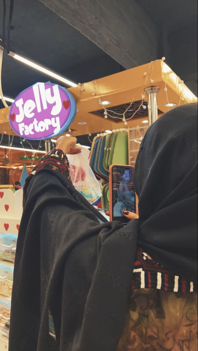 Good night 🌉 

Have a sweet dreams ✨ 

Good night 💕