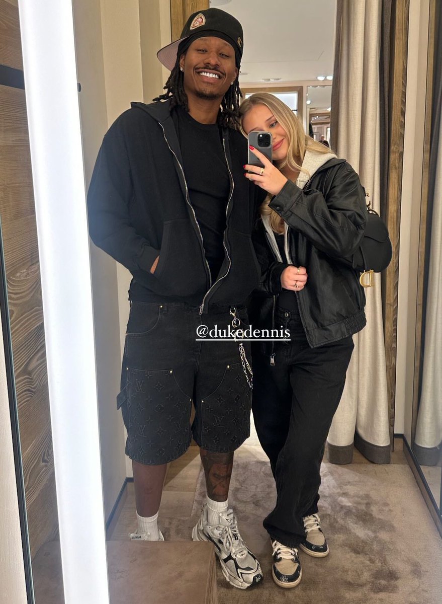 FearedBuck's tweet image. Duke Dennis was spotted with a mysterious woman today, just three days after being seen on a date with Ash Kaash 👀