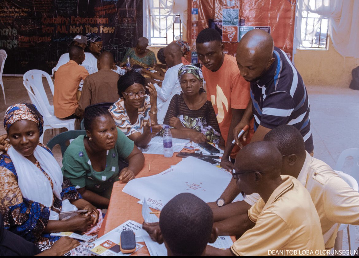 deeoho's tweet image. What an incredible week it was in Gwagwalada!

This week, we brought the NextGen Teacher Bootcamp to the grassroots, gathering 100 dedicated and passionate teachers determined to shape the future of education.
#InnovativeEducation more to come!