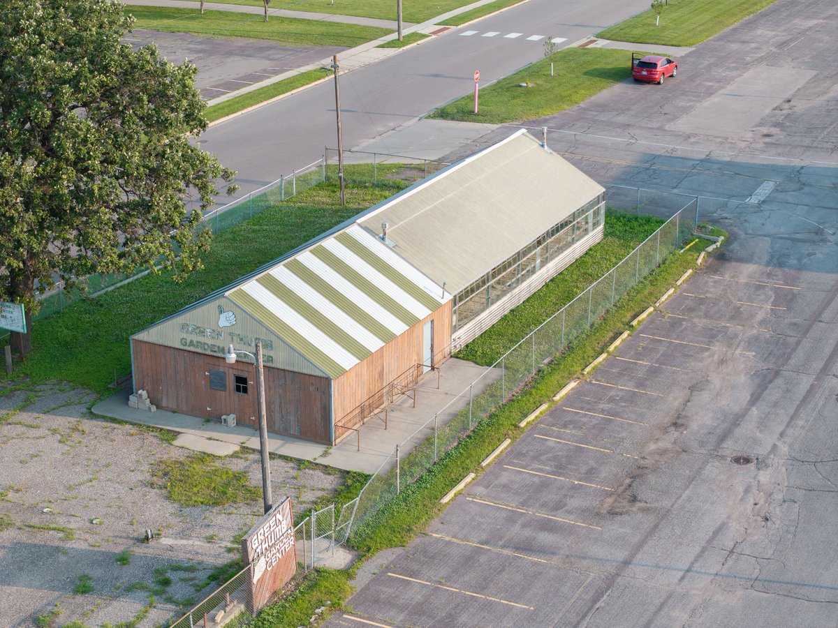 LandmarkMankato's tweet photo. 🚨 New Commercial Property for Sale! 🚨
619 Hope St, Mankato, MN – a 2,268 SF versatile space, zoned for commercial use! Perfect for special purpose or investment ventures.
📍 Location: Off Madison Ave, across from ISG Field
💰 Price: $249,000
📅 Tours available! DM for details. https://t.co/8P1nwani2e