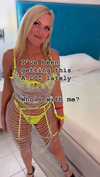 Wanna potentially be fun, flirty, touchy-feely friends even if we aren&rsquo;t a play match?  Yah? Me too&hellip;so<a href="/tag/newprofilepic"class="tags"><span>#newprofilepic</span></a>