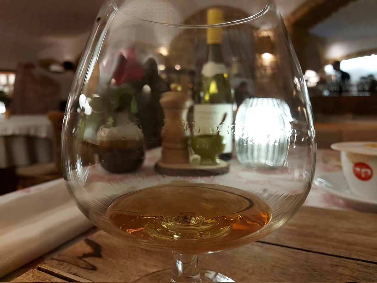 Es gibt nach wie vor keinen Digestif, der mich so begeistert und fasziniert wie #Armagnac.