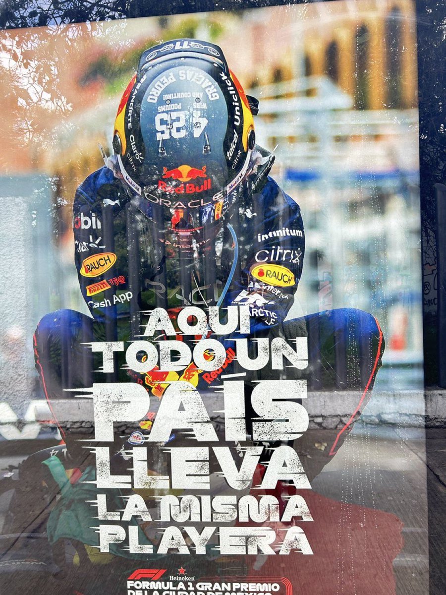 torturedpooets's tweet photo. Checo Pérez se está adueñado de la CDMX por el gp de México, para nada es queja https://t.co/Fua2EiVuPr