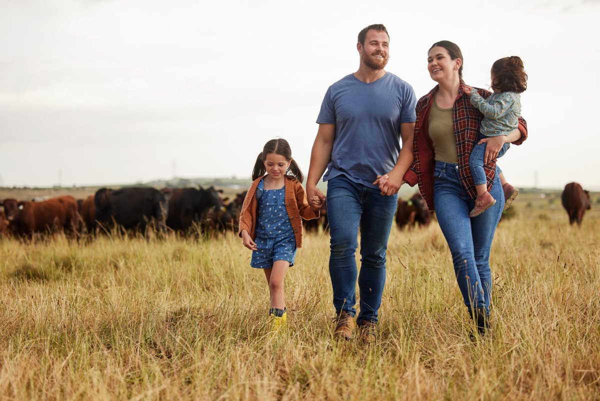 TAMU_SPH's tweet photo. New federal funding awarded to the Southwest Rural Health Research Center to shape national policy, while fostering future leaders in public health. 
https://t.co/ab2bMmVDxT

#ruralhealth #research #publichealth #12thforHealth #ASPPH #TIPH https://t.co/PydzJrlRul