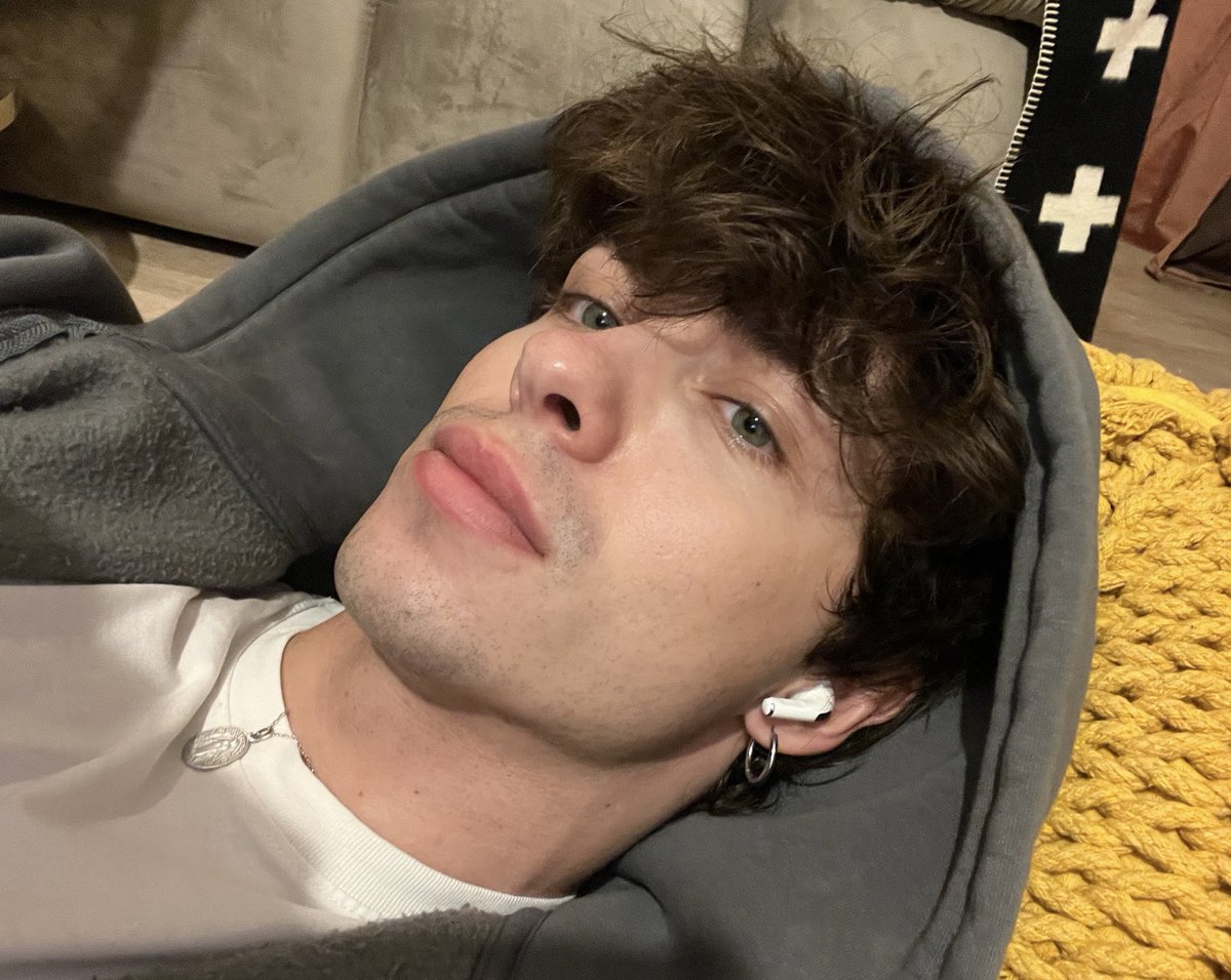 martin 💟 tweet media