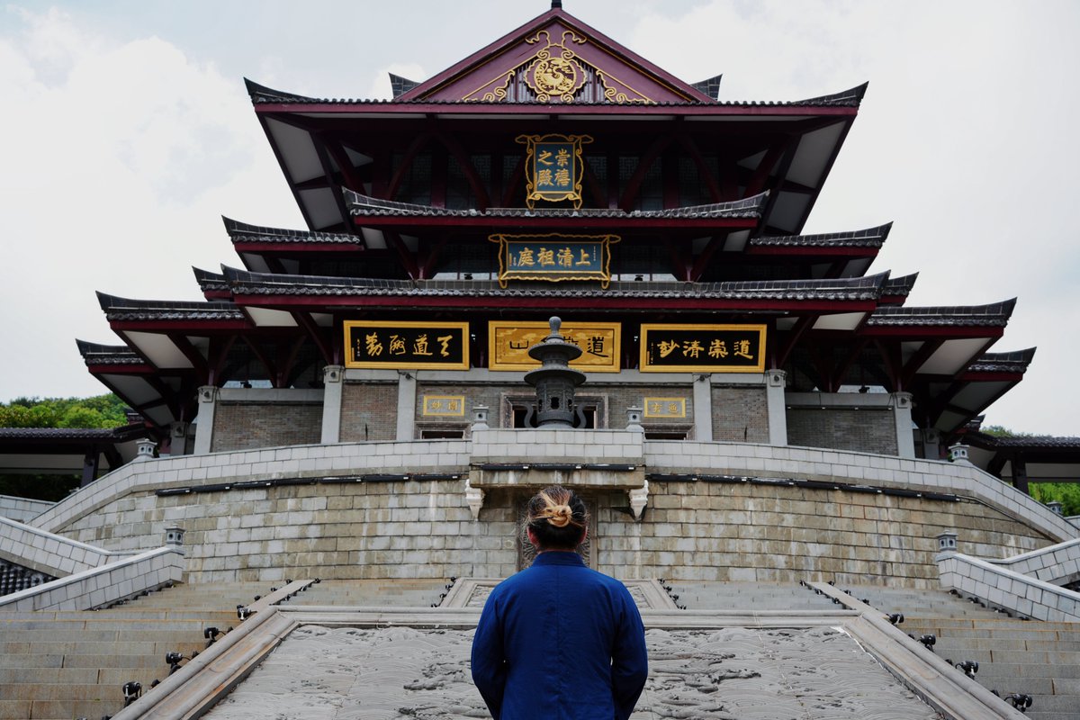 The successful minting and launch of the "Bitcoin XiuXian OG" Ordinals NFT is a historic moment. We have etched the imprint of Eastern culture onto the world’s most robust blockchain, BTC. This achievement was made possible through the collaboration between XianDAO and me.