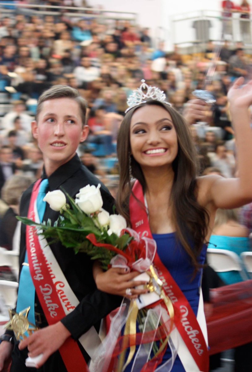 Throwback to Cleveland Homecoming 2014 ⛈️ 🪩⚡️ Happy homecoming Cleveland, we’ll be live from Lightning Bolt Stadium at 5&amp;6 on <a href="/KOB4/">KOB 4</a> #ProtectTheTradition #JoltRoarStorm