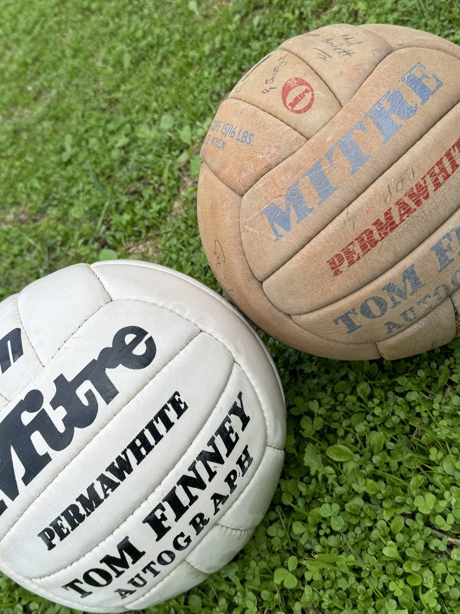 OLD FOOTBALLS by monarch413 (@monarch4131) on Twitter photo 