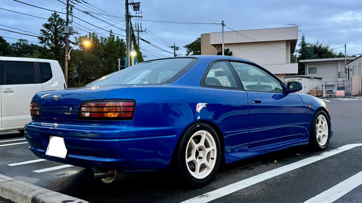 しがない労働者です。