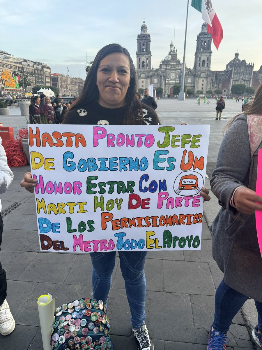 MorenoMarioB's tweet photo. Misión cumplida Jefe de Gobierno, @martibatres. 

Hizo un trabajo sobresaliente, cercano a la gente, con acento social, pero sobre todo con resultados en beneficio de la CDMX, dando continuidad a la cuarta transformación. 

“Hay hombres que luchan un día y son buenos. Hay otros que luchan un año y son mejores. Hay quienes luchan muchos años y son muy buenos. Pero hay los que luchan toda la vida: esos son los imprescindibles”.