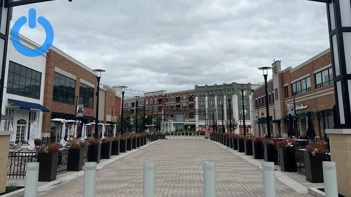 EncompassAV's tweet photo. We were happy to deliver a state-of-the-art solution for BRVC.

By installing over 80 new speakers and upgrading the head end system, we've completely transformed the audio experience within the mall.

#EncompassConnect #BurrRidgeVillageCenter https://t.co/hQkKMZoUK0