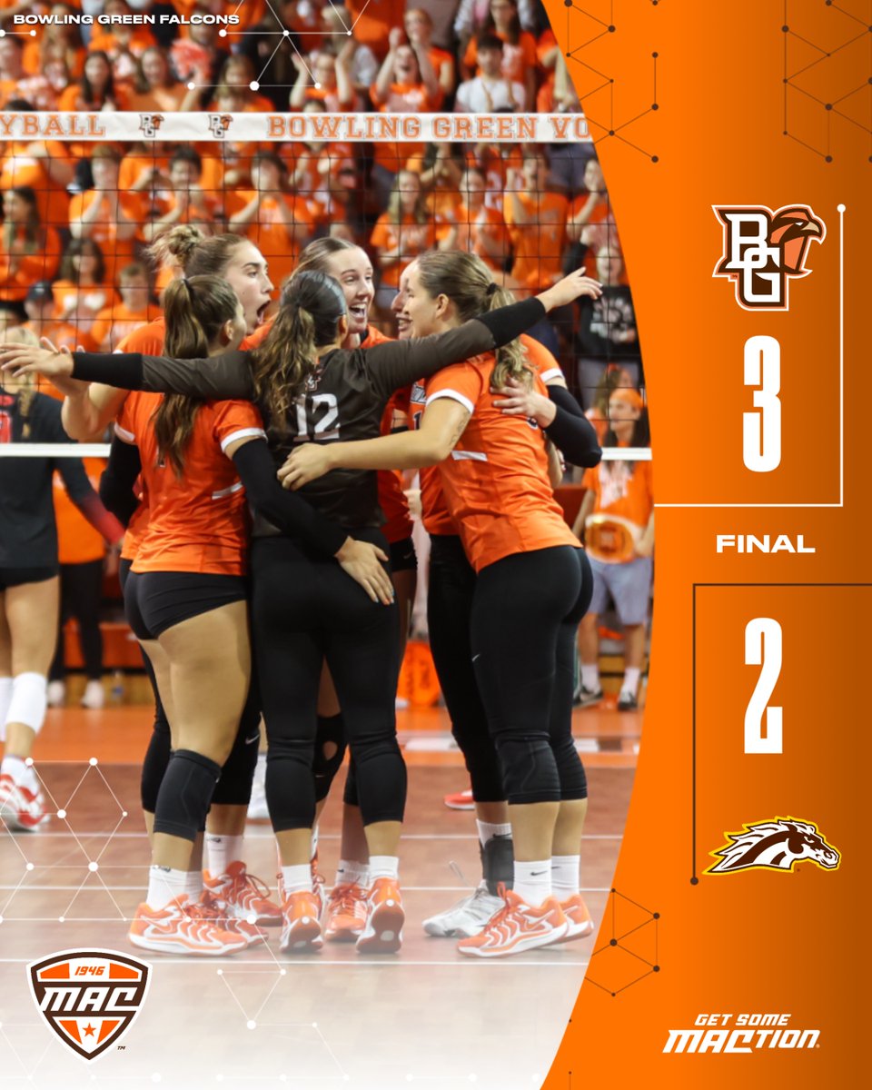 MACSports's tweet photo. No one: "You can't do a reverse sweep in back-to-back matches"

@BGSUVolleyball : "Bet"

#MACtion | #AyZiggy https://t.co/UkoHZGcHEX