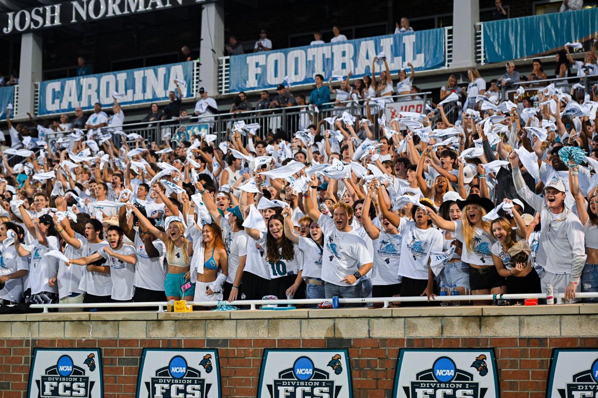 Coastal Carolina Athletics (@goccusports) on Twitter photo Be early, be loud, WEAR WHITEโผ๏ธ
The first 1๏ธโฃ0๏ธโฃ,0๏ธโฃ0๏ธโฃ0๏ธโฃ fans at tomorrowโs game will receive a white out towel courtesy of <a href="/CofConway/">City of Conway</a> Be early, be loud, WEAR WHITEโผ๏ธ
The first 1๏ธโฃ0๏ธโฃ,0๏ธโฃ0๏ธโฃ0๏ธโฃ fans at tomorrowโs game will receive a white out towel courtesy of <a href="/CofConway/">City of Conway</a>