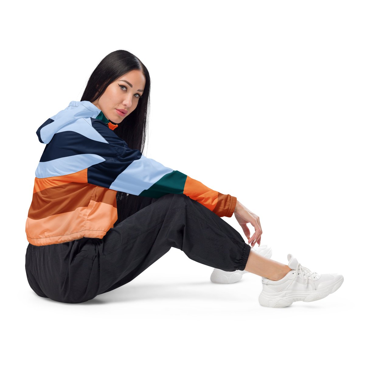 Tharris29's tweet photo. Hike in style without the rain getting in the way—this cropped windbreaker is lightweight, waterproof, and suitable for every kind of adventure...https://t.co/vPgxNytWi6 https://t.co/uTq40Gn4HN