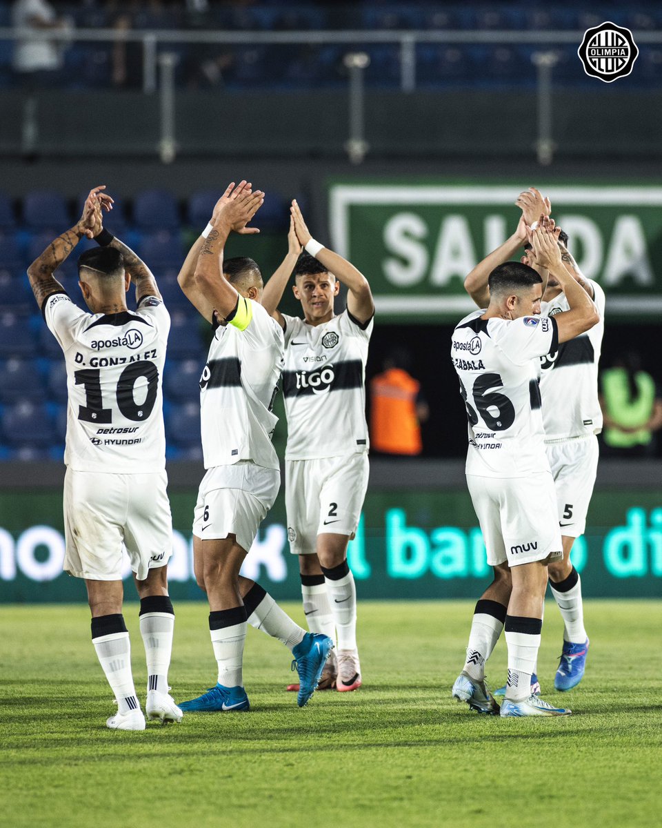 🔝 EL EQUIPO DEL TITÁN SE AFIANZA EN LA CIMA

1️⃣ Olimpia le ganó 2-1 a Sportivo Trinidense y le saca 4pts. a Nacional (un partido menos) en la cima del Clausura en Paraguay

⚽ Hugo Fernández y Manuel Capasso los goles del triunfo

📷 <a href="/elClubOlimpia/">Club Olimpia</a>