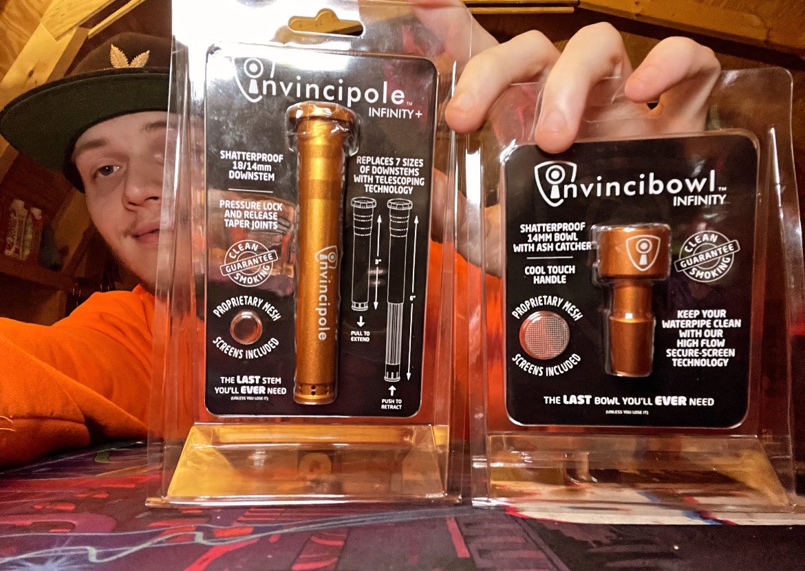 ITSOKTODIEtv's tweet image. What’s good #StonerFam #Mmemberville I hope everyone is having a wonderful day! I got a super banger #ReviewVideo for yall today Fam!

Today we are #Reviewing @Invincibowls and #Invincipole infinity &amp;amp; the combo is 10/10 awesome smoking experience!Both pieces completely