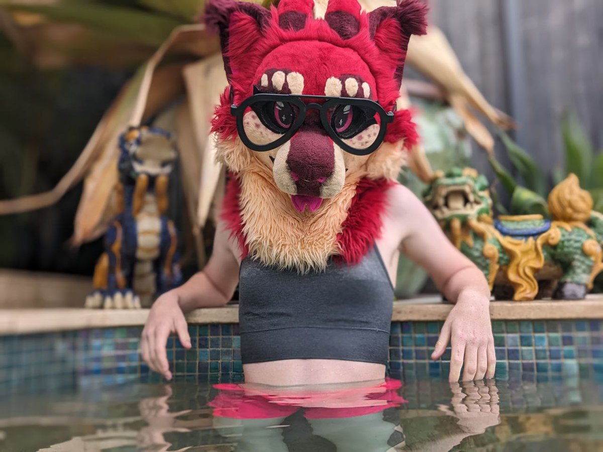 I can't think of a caption lol

📷 <a href="/Millie_K9/">Millie Dog 🔜 Tails of Terror 🎃</a>
🪡 <a href="/KikiChaosC/">Kiki Chaos Creations</a>