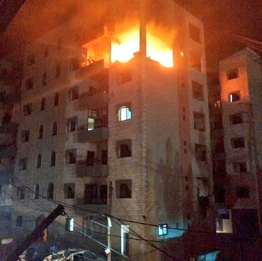 مسيّرة اسرائيلية استهدفت قيادياً من حماس مما أدى لمقتله مع آخرين داخل مخيم #البداوي للاجئين الفلسطينيين قرب #طرابلس
#لبنان