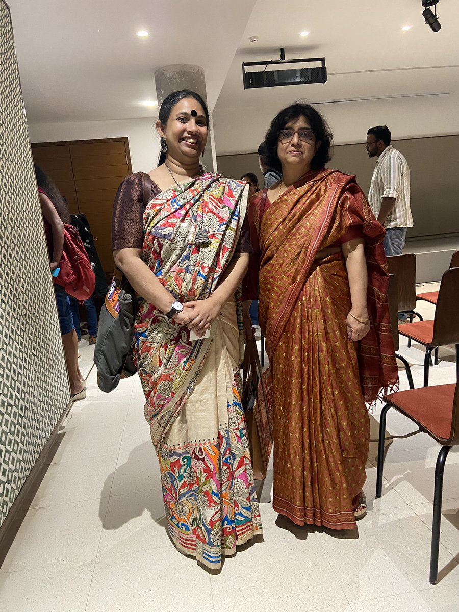 Was at <a href="/Cividep/">Cividep India</a> for report launch The Home and the World of Work, researched by Dr Supriya Roychowdhuri, senior from Presidency College. Panel with Neethi, Madhu Bhushan and Indrani moderating on women and work, labour and women's movements coming together <a href="/cwdsorg/">CENTRE FOR WOMEN'S DEVELOPMENT STUDIES</a> @RC09_ISA