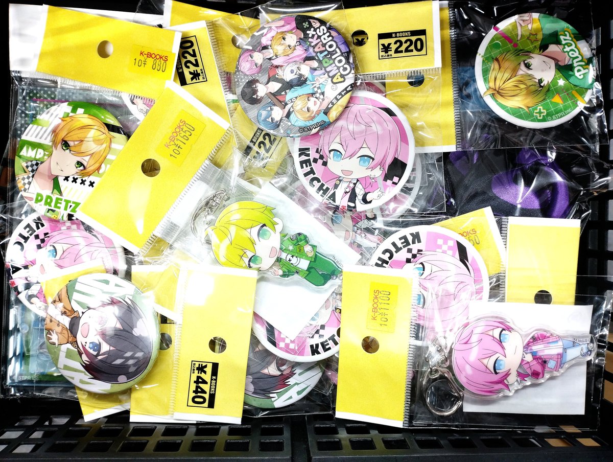 入荷情報】 AMPTAK×COLORS 缶バッジやトレカ、フォトカード