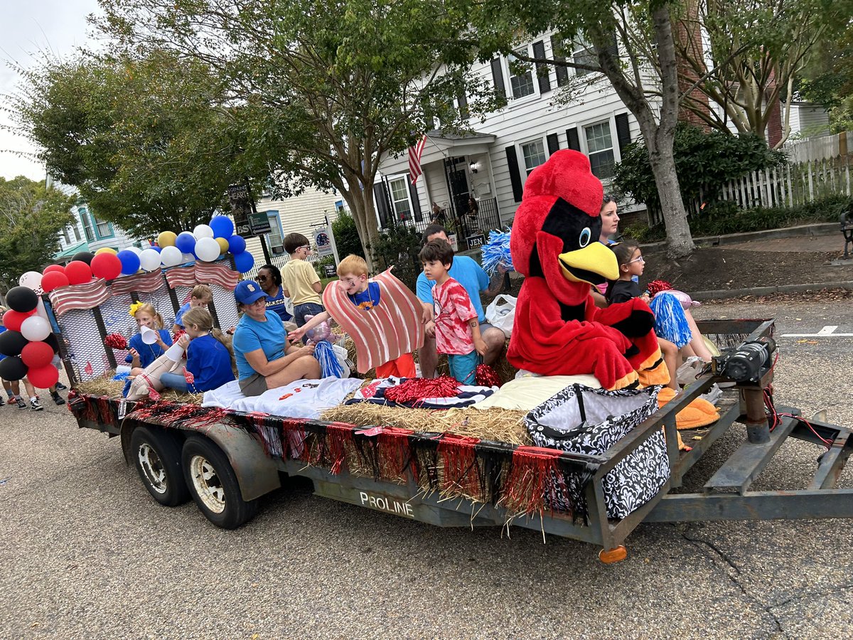 Carrollton Elementary School (@carrolltones) on Twitter photo The Cardinals showed their hometown pride with our float in the <a href="/OfficialSHSPack/">Official SHS Packers</a> homecoming parade. Thereβs not much more hometown in Smithfield than pigs and bacon! π½π₯ The Cardinals showed their hometown pride with our float in the <a href="/OfficialSHSPack/">Official SHS Packers</a> homecoming parade. Thereβs not much more hometown in Smithfield than pigs and bacon! π½π₯