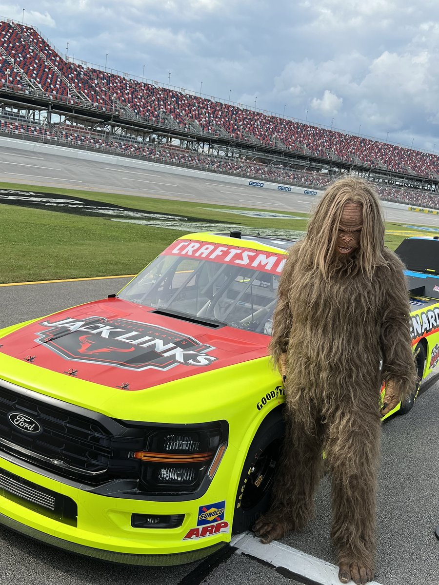 Starting off the weekend in Talladega right. Sasquatch 🤝 <a href="/NASCAR_Trucks/">NASCAR CRAFTSMAN Trucks</a>
