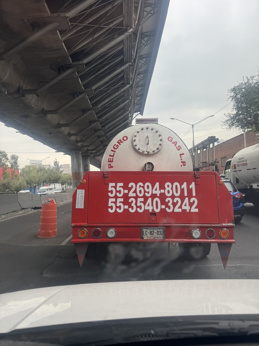 FeboMauricio's tweet photo. @CRE_Mexico dónde puedo presentar una queja de una Pipa de Gas ? https://t.co/9ULztU8L7O
