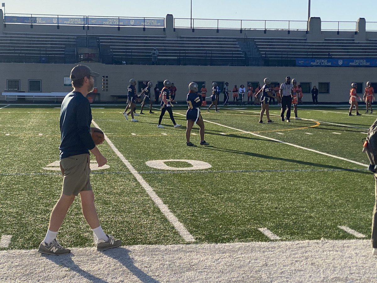 Girls Flag Football Championship! Starting with the #HardworkBowl with <a href="/Chi_Voc/">Chicago Vocational STEM</a> and <a href="/BeNobleButler/">Butler College Prep, a Noble School</a>! <a href="/ChiPubSchools/">CPS - Chicago Public Schools</a>