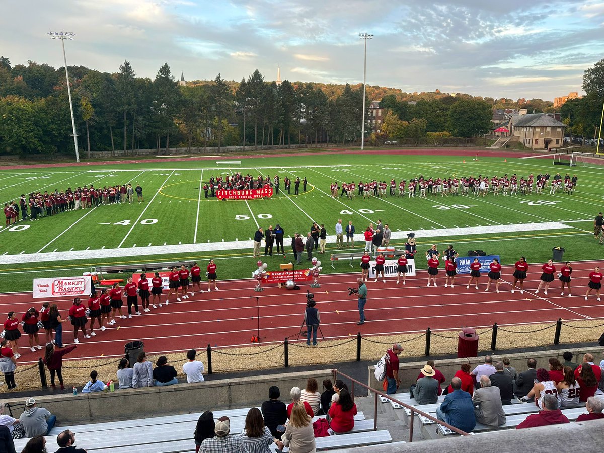 theburg76's tweet photo. Rededication and Grand Opening of Crocker Field!!! #redraiderpride https://t.co/FboZVu78WH