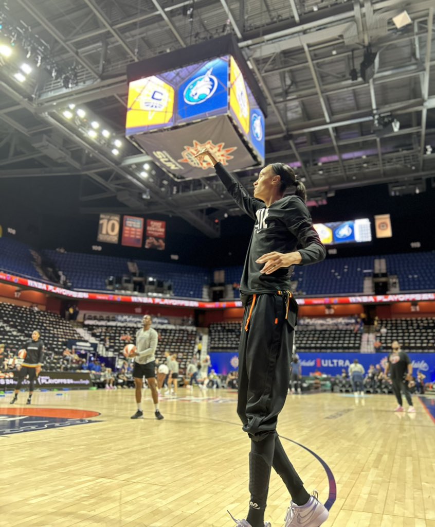 NBC Sports Boston (@nbcsboston) on Twitter photo <a href="/ConnecticutSun/">Connecticut Sun</a> vs <a href="/minnesotalynx/">Minnesota Lynx</a> semifinals series shifts to Connecticut tied 1-1.
Game 3 preview: on.nbcboston.com/tJxfBbb <a href="/ConnecticutSun/">Connecticut Sun</a> vs <a href="/minnesotalynx/">Minnesota Lynx</a> semifinals series shifts to Connecticut tied 1-1.
Game 3 preview: on.nbcboston.com/tJxfBbb