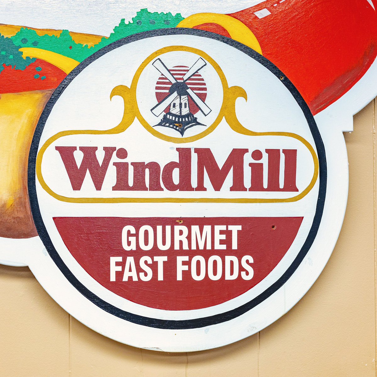 WindMillHotDogs tweet media