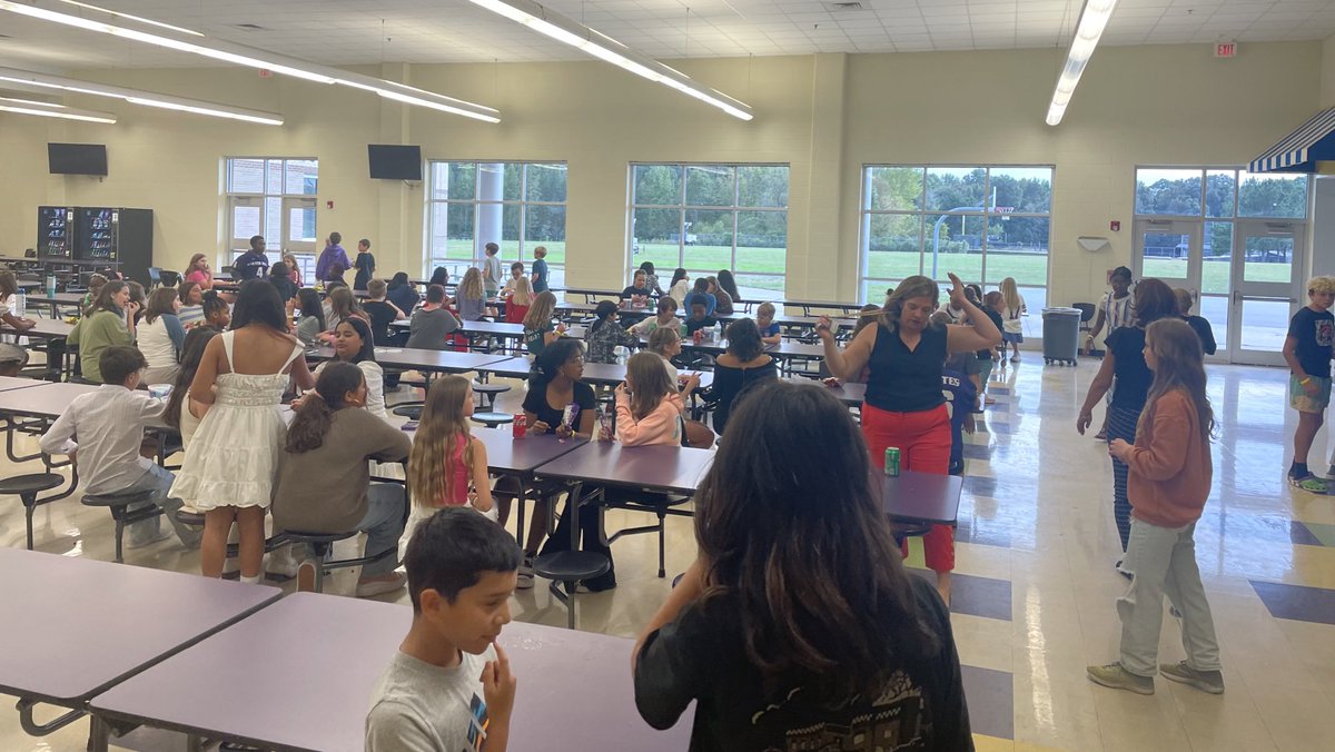 PorterRidgeMSNC's tweet image. Our 6th graders are having a blast at our Welcome Back Dance! We can’t wait for 7th and 8th grade next week! @AGHoulihan @UCPSNC