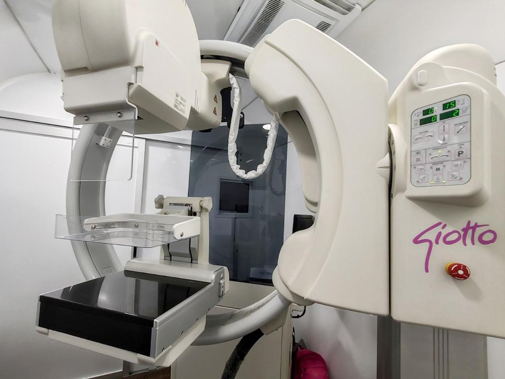 En colaboración con la <a href="/FUCAMM/">FUCAM Cáncer de Mama</a> hemos realizado más de cinco mil mastografías para prevenir el cáncer de mama y cuidar la salud de las mujeres coyoacanenses. Llevamos a cabo estas jornadas en nuestra demarcación, porque la detección es la mejor prevención.👩🏻‍⚕️🎀 #ContigoImparables