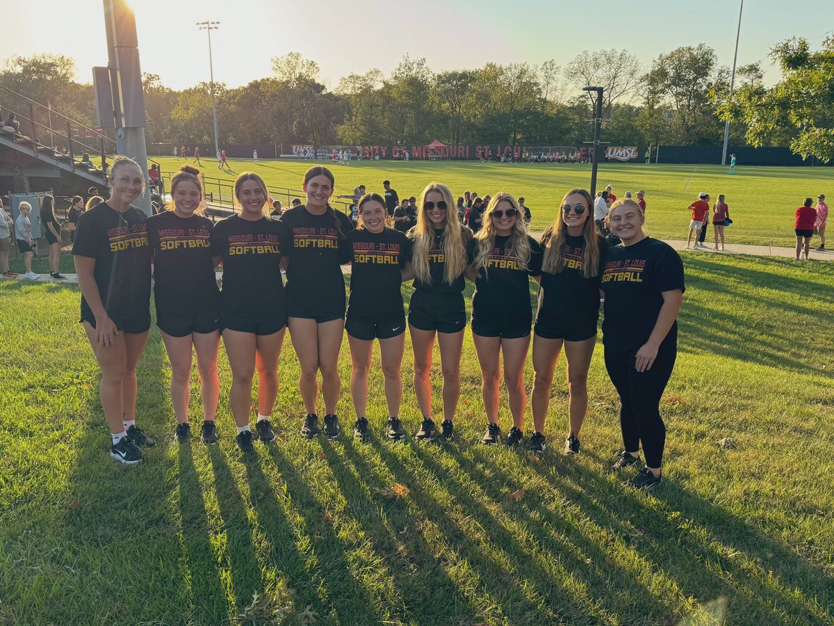 UMSL Softball (@umslsoftball) on Twitter photo Academic Appreciation Night!!
#smarttritons #tritonsaresmart #🤓🔱
<a href="/UMSLMSOC/">UMSL Men's Soccer</a>
<a href="/UMSLWSOC/">UMSL Women's Soccer</a> Academic Appreciation Night!!
#smarttritons #tritonsaresmart #🤓🔱
<a href="/UMSLMSOC/">UMSL Men's Soccer</a>
<a href="/UMSLWSOC/">UMSL Women's Soccer</a>